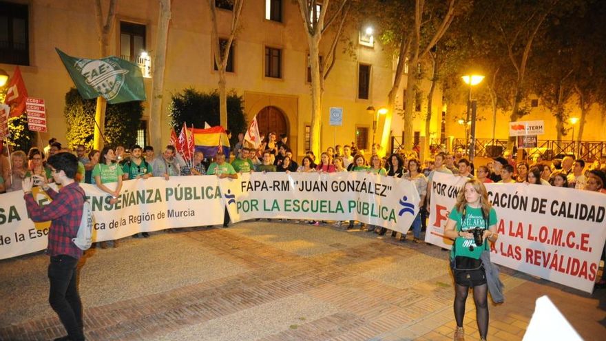 Manifestación de estudiantes en contra de la LOMCE en octubre.