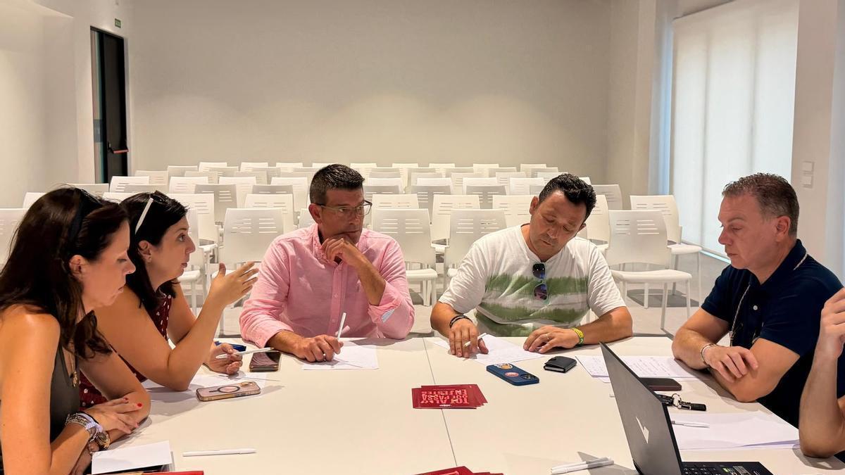 Reunión de urgencia para analizar la situación meteorológica en Ontinyent.