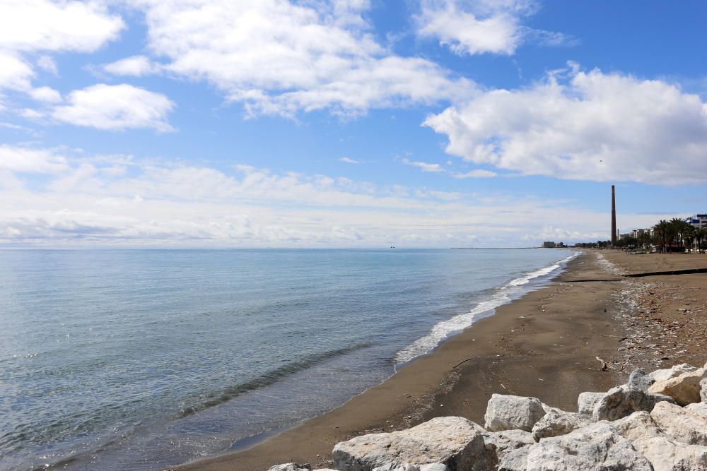 Playas cerradas en Málaga en el inicio de la primavera