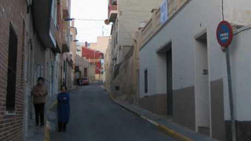 Una vista de la calle Colón de Crevillent.