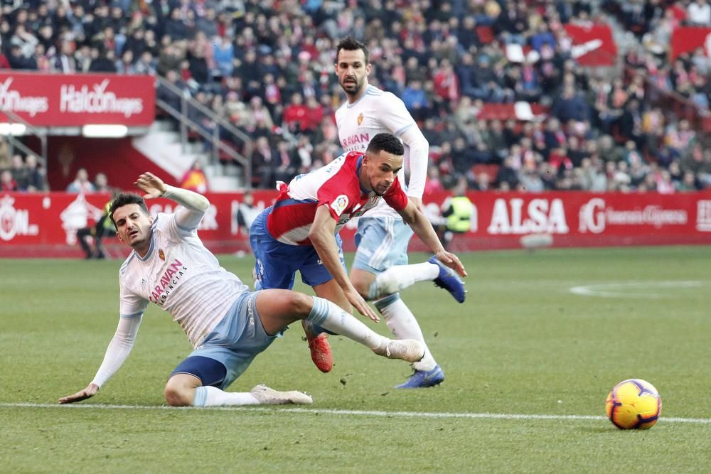 El partido entre el Sporting y el Zaragoza, en imágenes