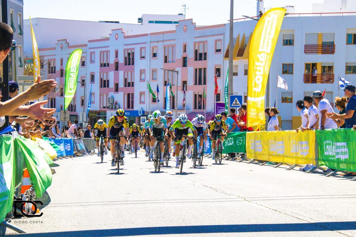 Uno de los tramos de la Vuelta ciclista a Loulé.