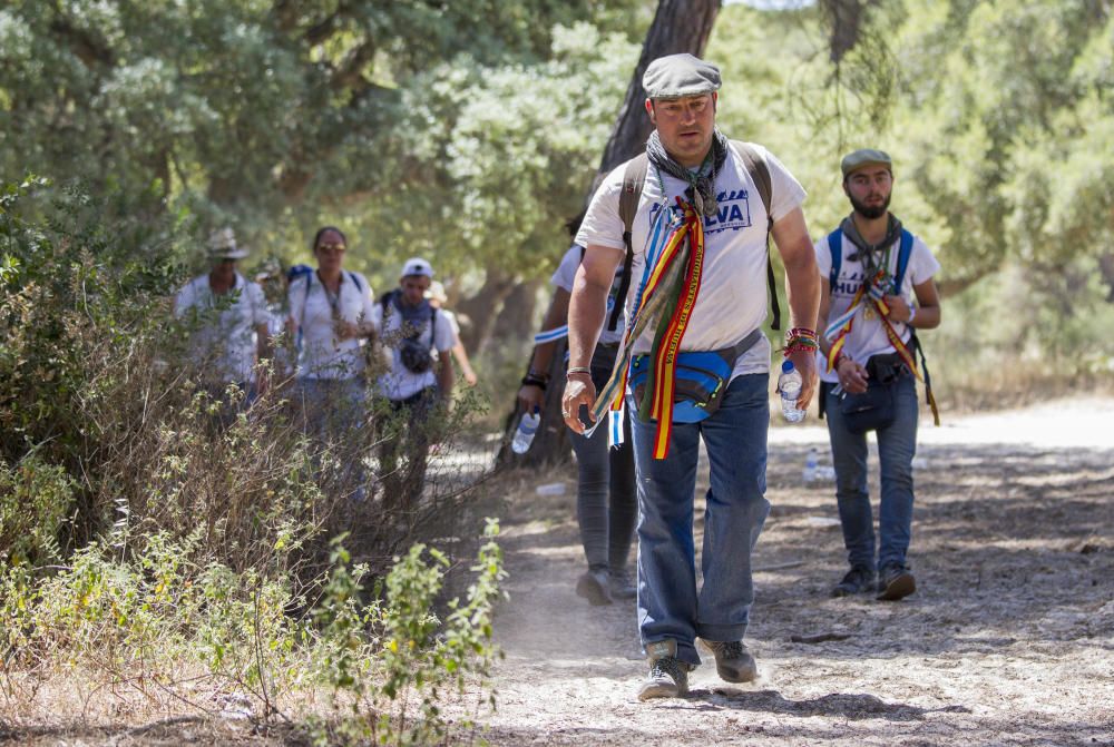 Camino al Santuario de la Virgen del Rocío en Almonte.