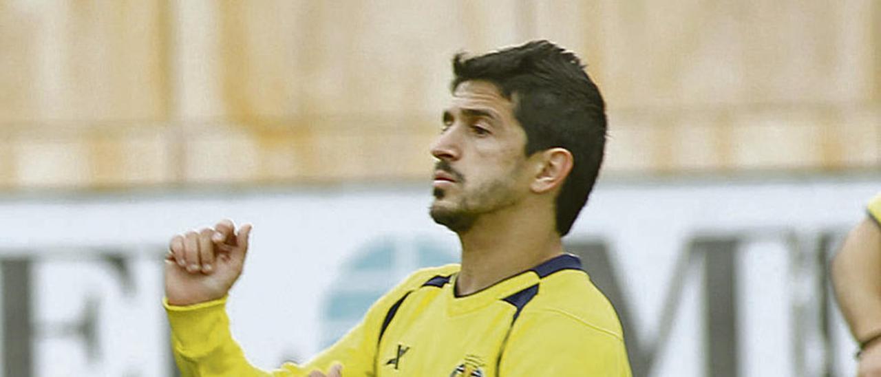 Jonathan Pereira, en un entrenamiento con el Villarreal.