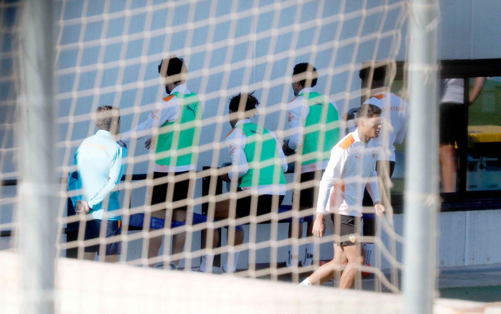 Bordalás cuenta con Racic y Correia en el entrenamiento de Paterna