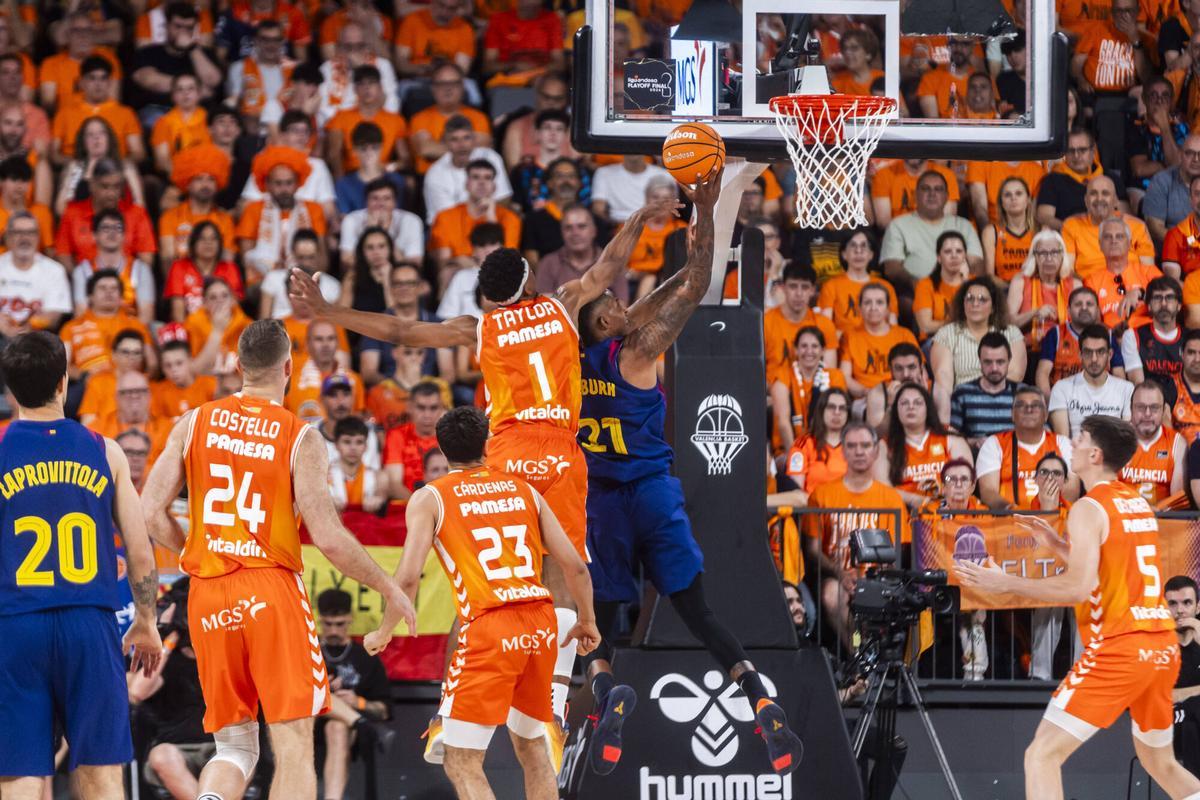 Valencia. VLC. SPD. Primer partido de la final de la ACB entre Valencia Basket y el FC Barcelona en el Roig Arena