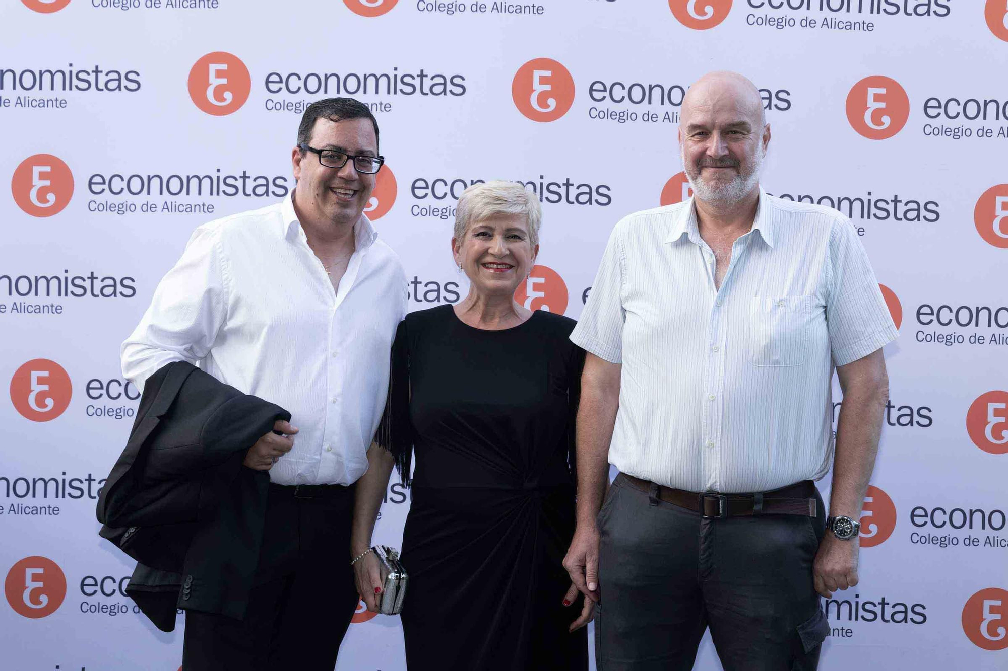 El Colegio de Economistas de Alicante celebra su cena anual en honor a su patrón