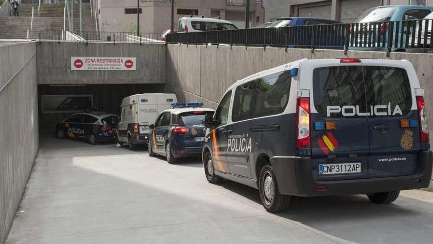 Los 7 detenidos fueron conducidos ante la juez a las 10 de la mañana. La UPR de Comisaría fue desplegada por posibles incidentes. // Brais L.