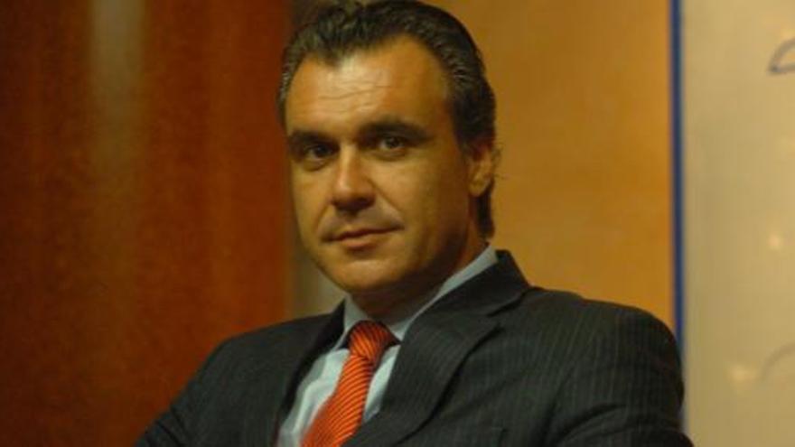 El presidente de la Confederación Española de Agencias de Viajes y Turoperadores, Rafael Gallego. i ADOLFO MARRERO