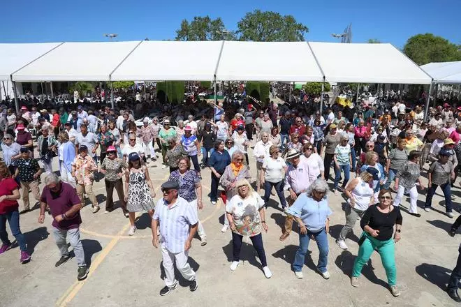 La Fira de la Gent Gran reúne en Porreres a más de 4.000 personas