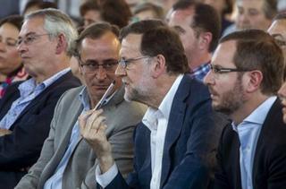 El PP aprovecha las palabras de Zapatero para presionar a los barones del PSOE