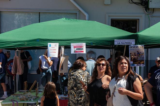 Los vecinos de A Falperra se unen en A Coruña en dos jornadas de celebración, música y artesanía