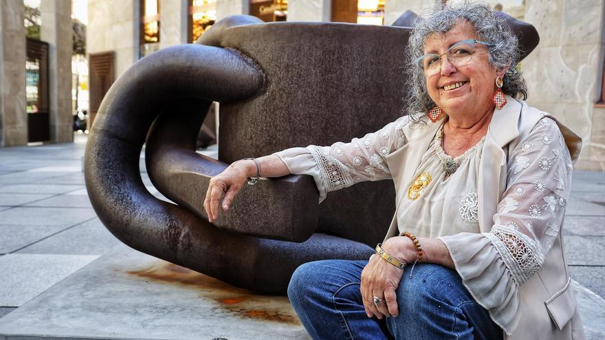 &quot;Tengo párkinson, pero no me siento enferma&quot;: la lucha de una maestra para derribar el estigma