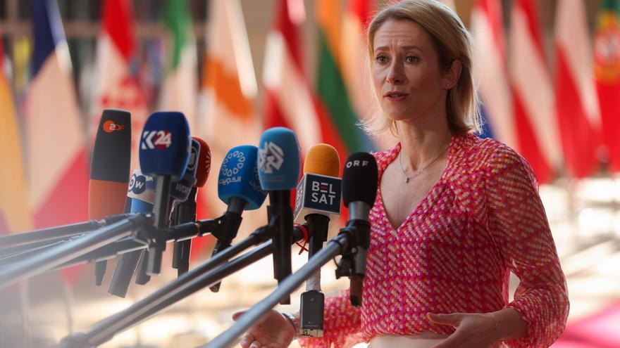 La UE aprueba un nuevo paquete de sanciones y amenaza con más si Rusia no acepta un alto el fuego en Ucrania