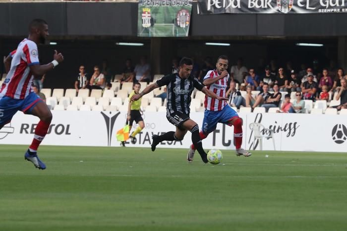 El FC Cartagena no falla ante el Algeciras y ya es colíder