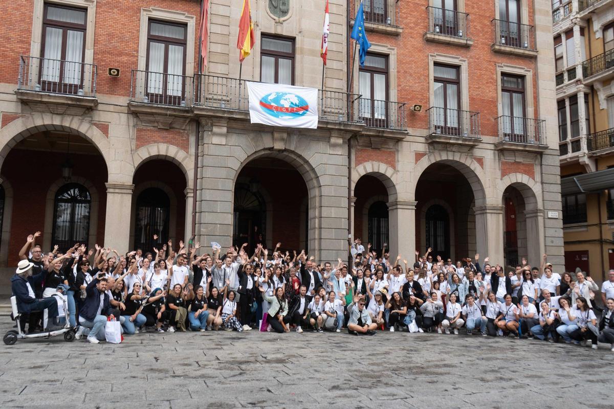 Recepción de los participantes en la pasada edición del Festival Internacional de Folklore de Zamora.