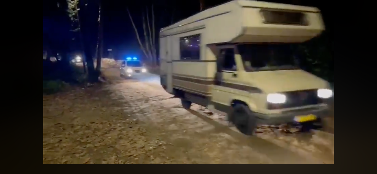 Desallotjades a Dosrius caravanes d’assistents a la ‘rave’ de Llinars