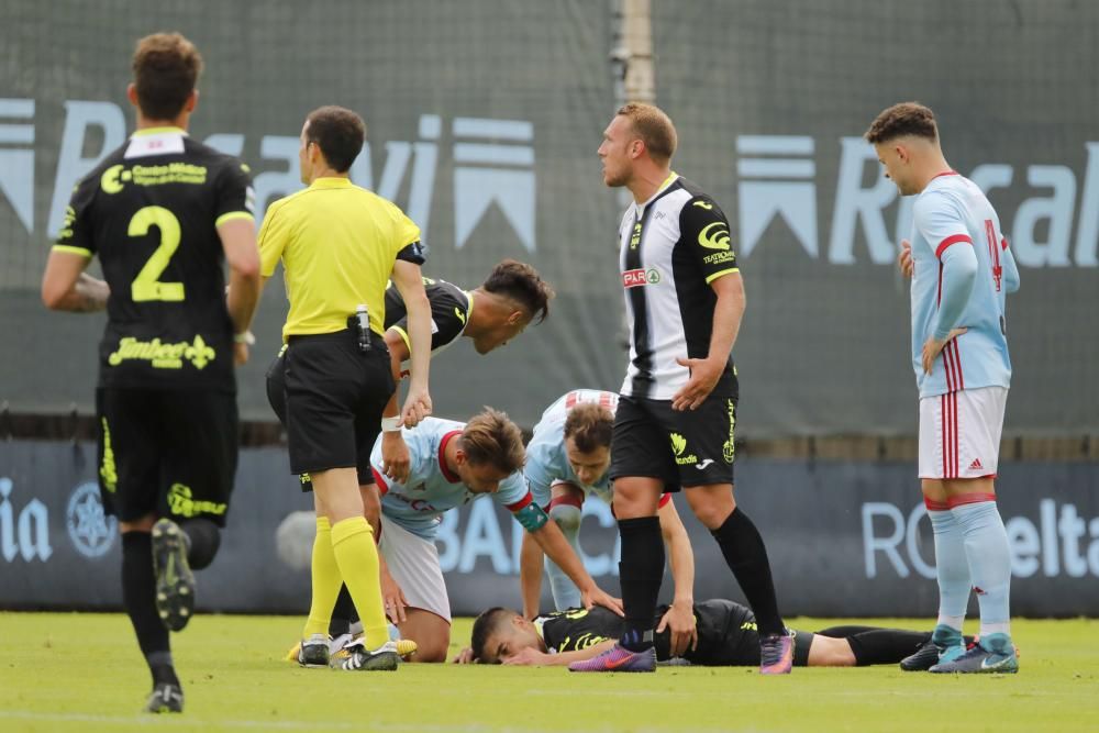 Las mejores imágenes de la semifinal del playoff de ascenso entre el Celta B y el Cartagena en un campo de Barreiro abarrotado.