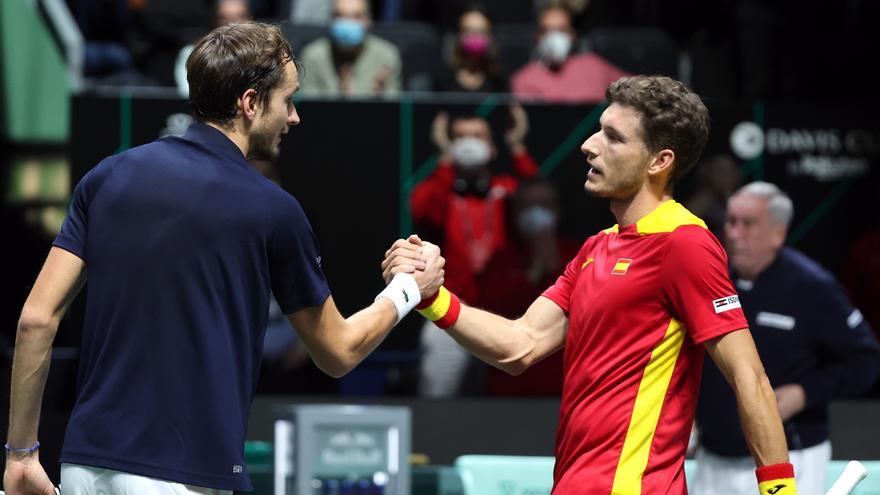 Pablo Carreño cae ante Medvedev y España se jugará el pase a cuartos en el dobles