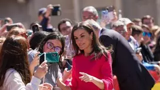 Baño de masas y selfis en la visita de los Reyes a Jaén por sus 1.200 años