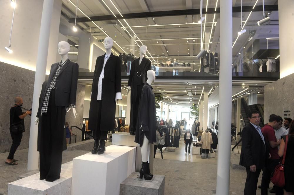 La ''flagship store'' de Zara en A Coruña por dentro