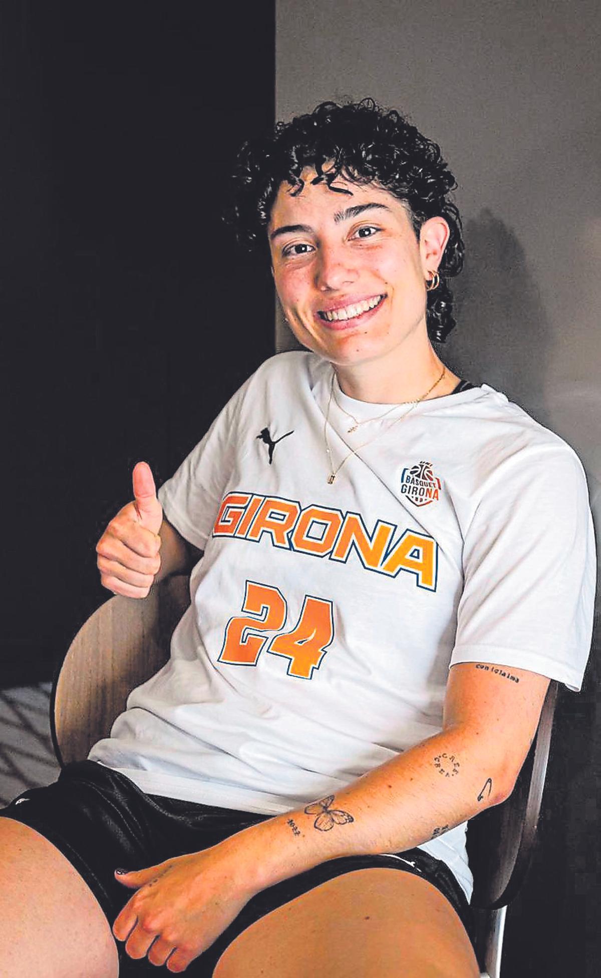 Ainhoa López, ahir, al Príncipe Felipe de Saragossa.