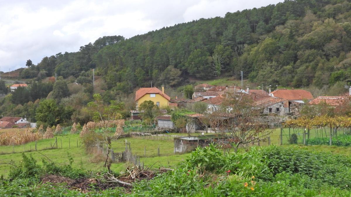 Vista de uno de los núcleos de población de Quintela de Leirado. // F. CASANOVA