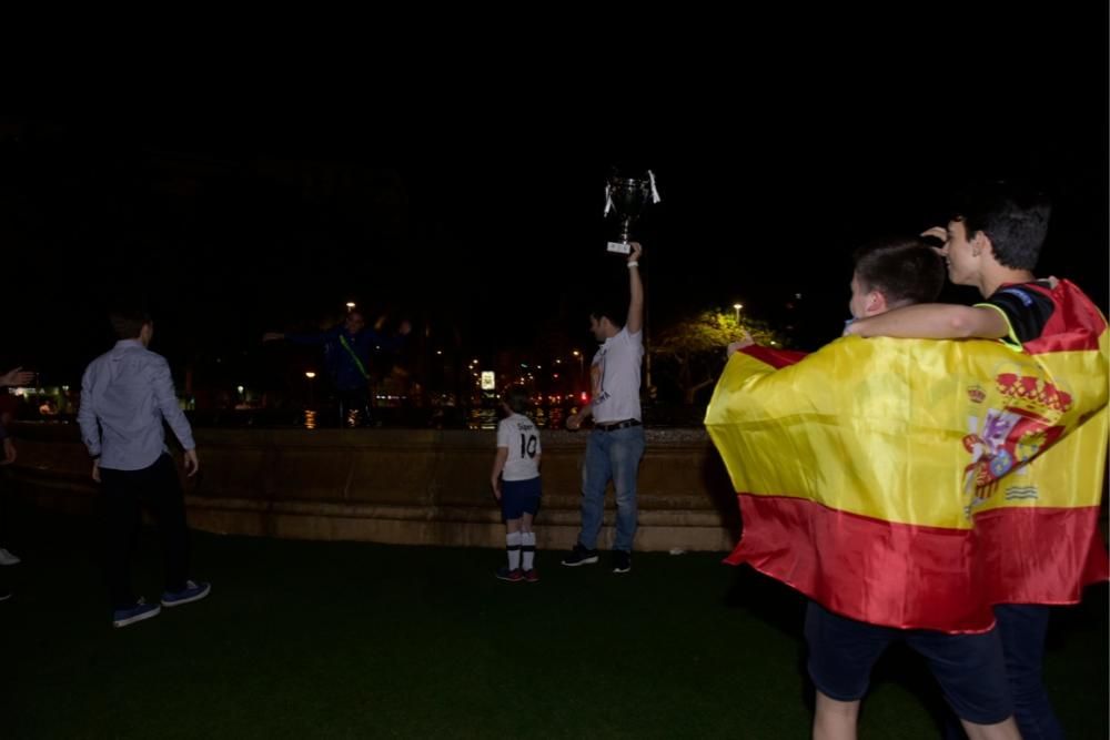 Celebración en Murcia del triunfo del Madrid