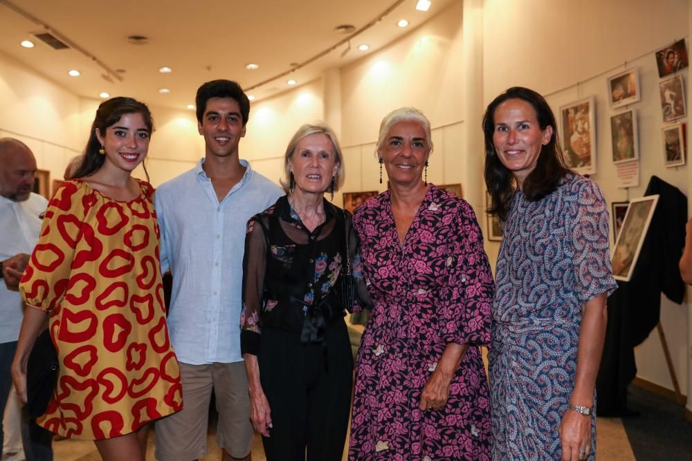 Blanca y Federico Cuevas, Olive Colomar, Elena Ruiz y Cristina Colomar