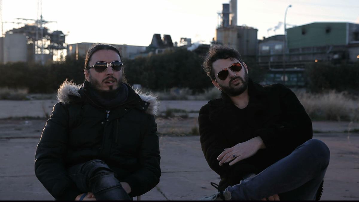 José ‘El Dos’ y Raúl ‘La Cofia’, motor de Melancrónico y antes de Frutas y Verduras, en un fotograma del documental.