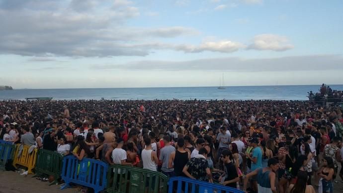 Carnaval de Maspalomas: Carnaval en la Playa y Entierro de la Sardina