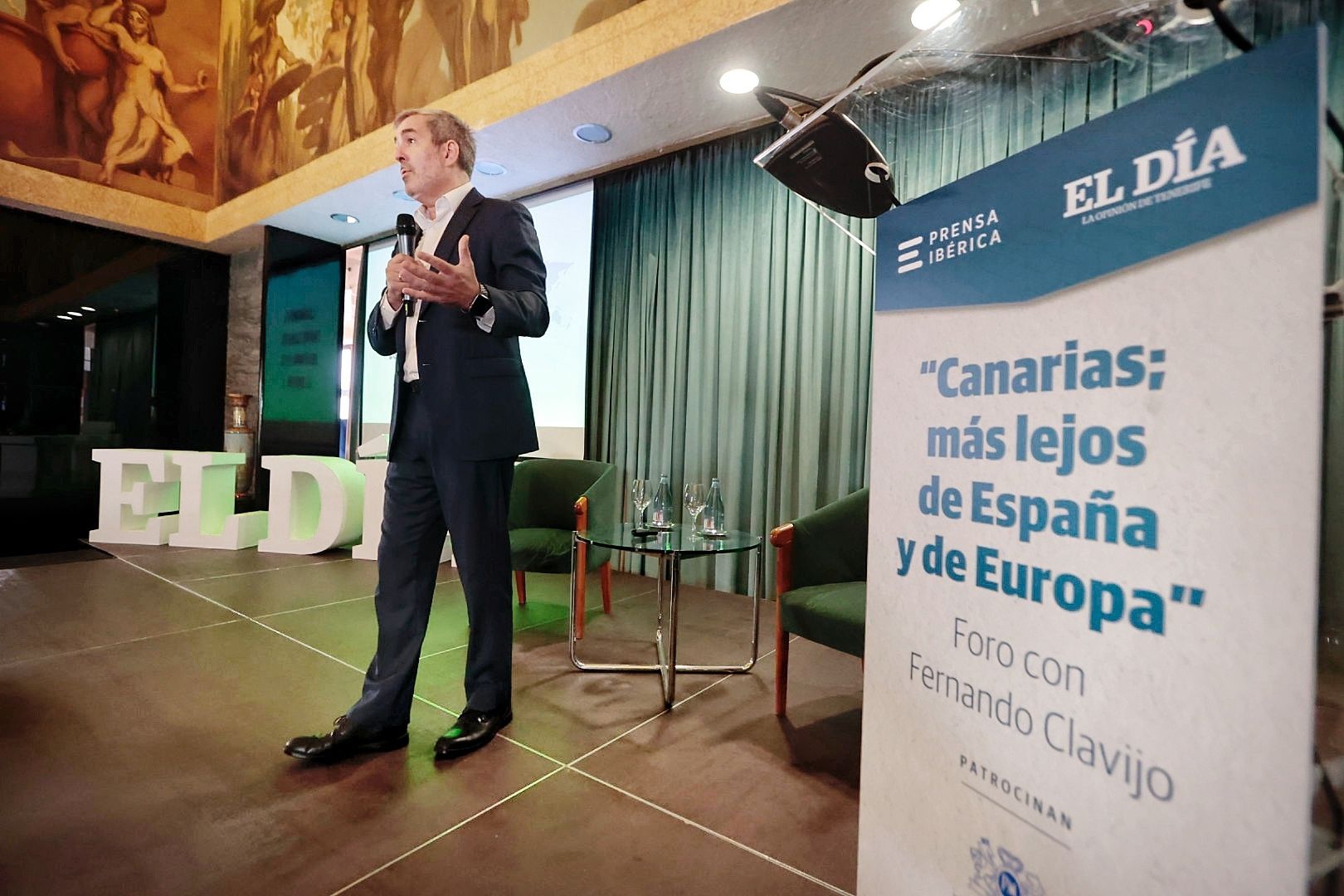 Fernando Clavijo en el Foro de El Día 'Canarias; más lejos de España y Europa'