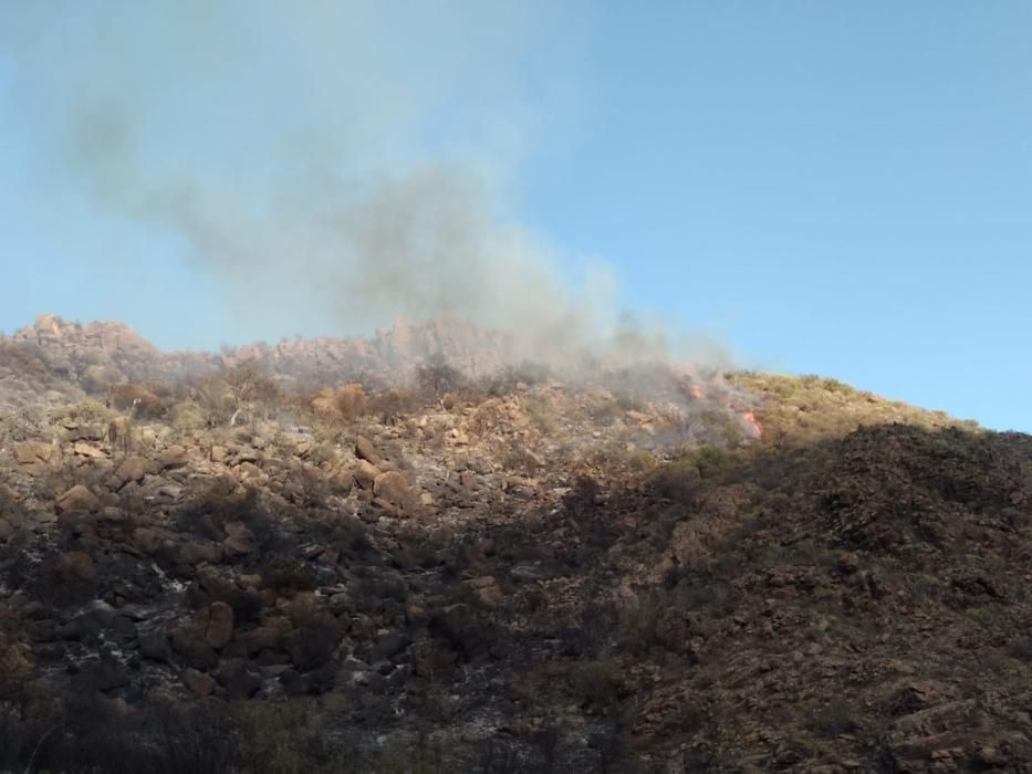 Incendio en Fataga