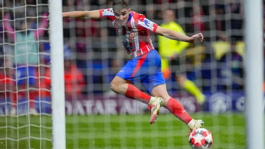 La remontada en la que el Atlético encontró en Julián a la reencarnación de Diego Costa: &quot;Ganó todo y es el que más corre&quot;