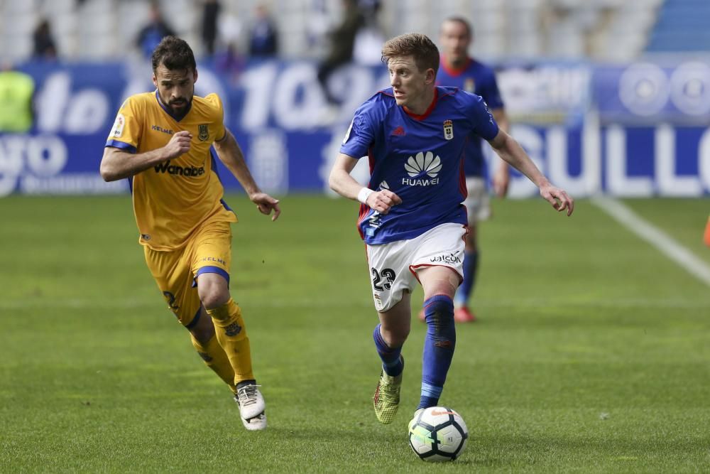 El partido entre el Oviedo y el Alcorcón, en imágenes