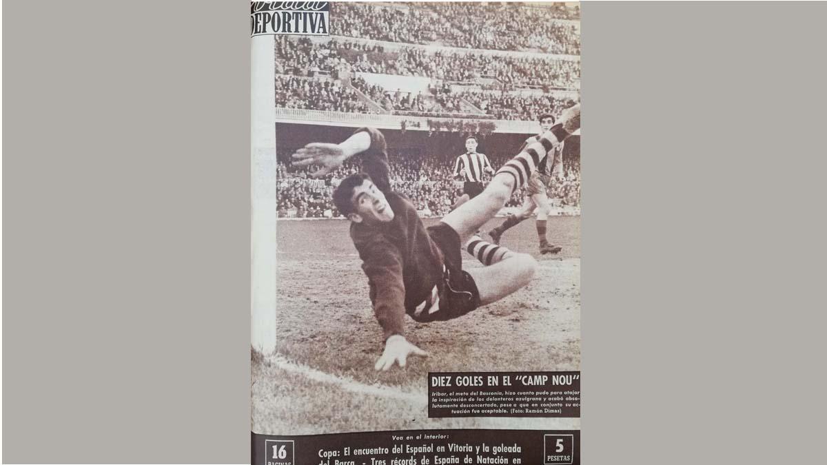 La portada del semanario Vida Deportiva. En la imagen, de Ramón Dimas, el meta Iríbar en un momento del histórico partido