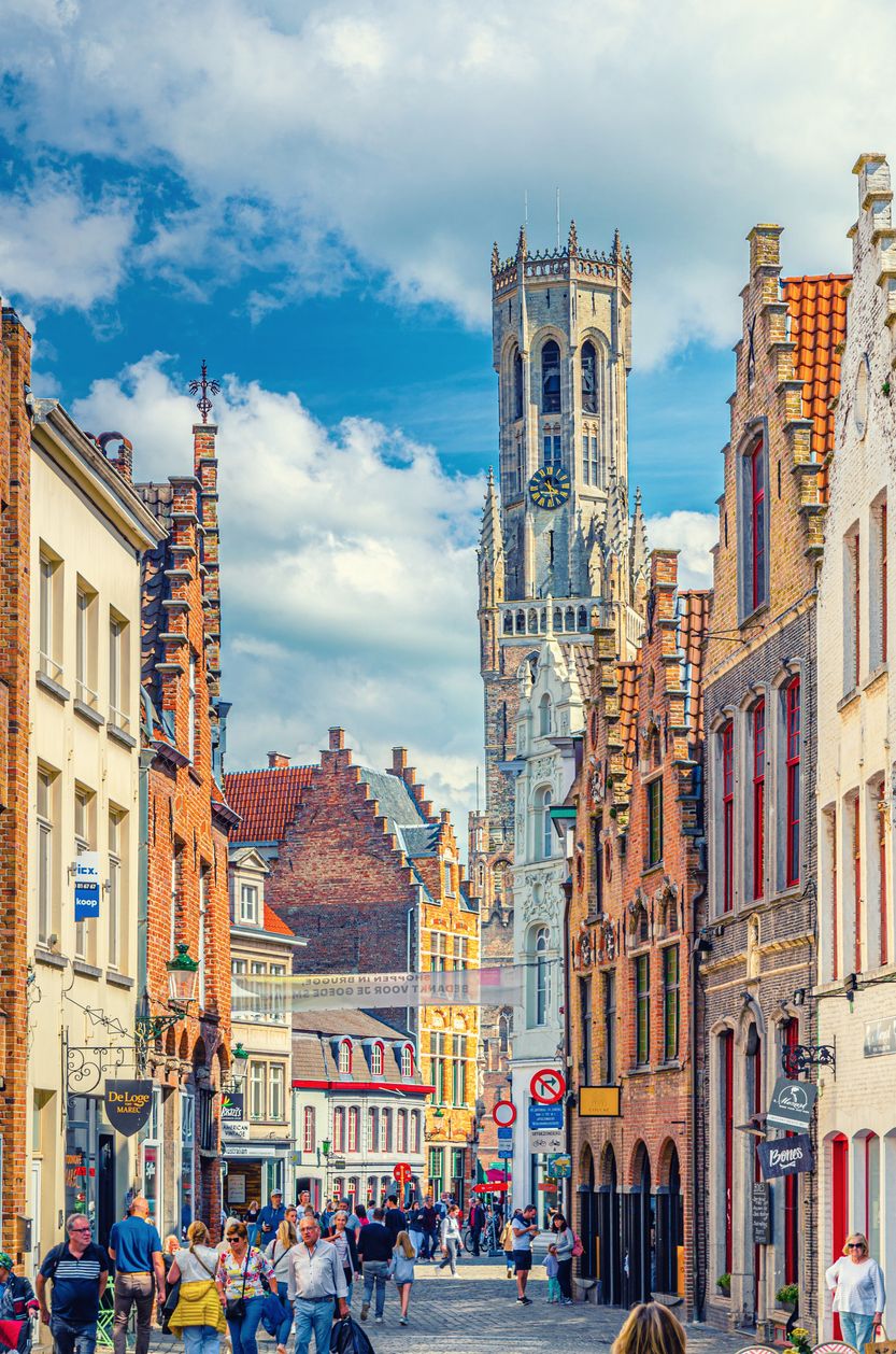 La ciudad alberga tesoros góticos.