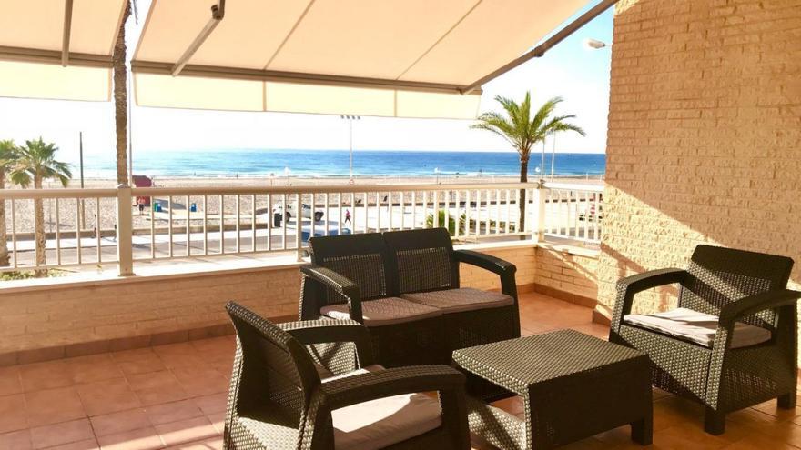 Piso en alquiler en Alicante con vistas al mar en torno a 700 euros mensuales