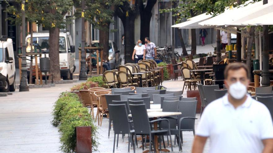 L&#039;impacte del coronavirus provoca que un de cada tres bars, cafeteries i restaurants de Girona estiguin en traspàs