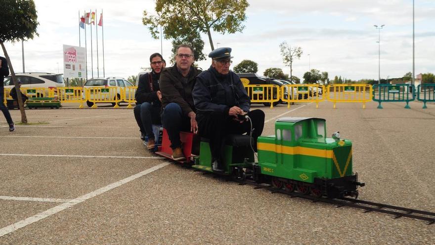 Viaja gratis en un tren de miniatura en Zamora