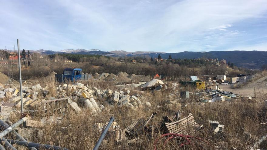 L’antic abocador de Puigcerdà, al Camí de la Vinyola, que podria acollir la nova deixalleria | MIQUEL SPA