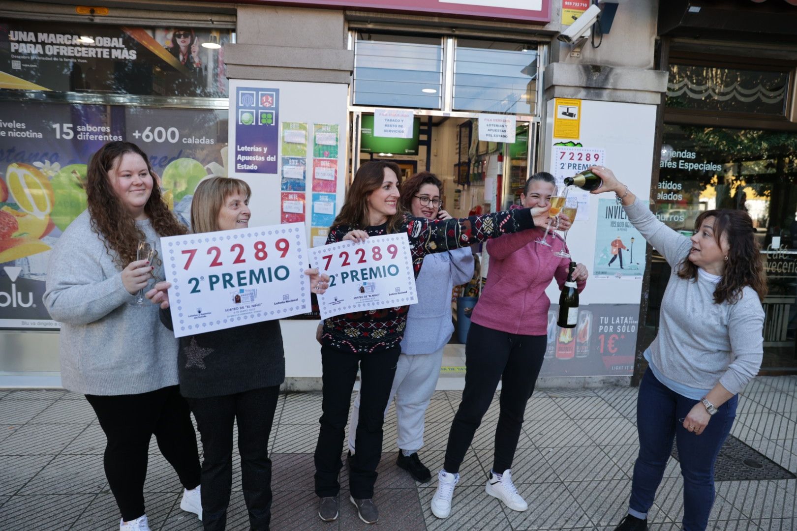 En imágenes: El sorteo del Niño deja 375.000 euros en La Corredoria