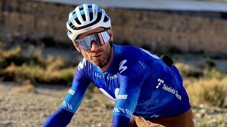 Alejandro Valverde sufre una caída entrenando y se fractura la clavícula