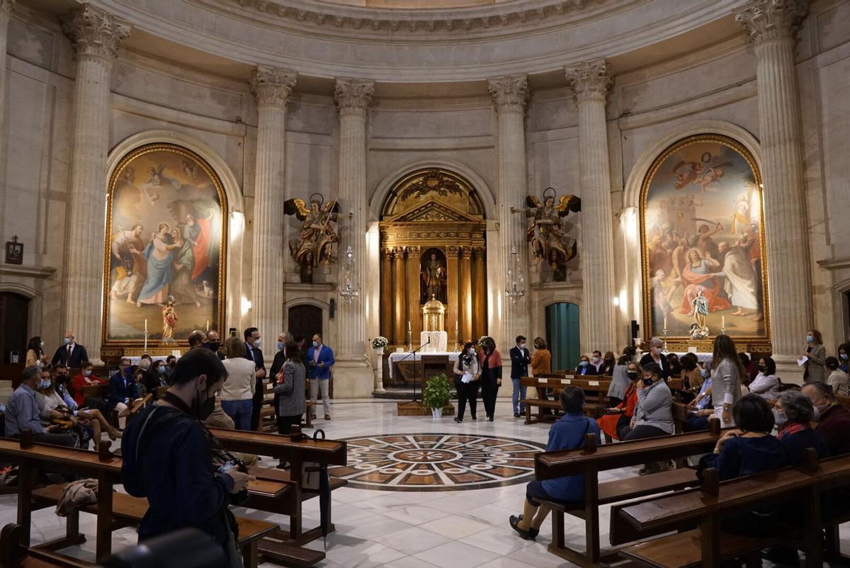 Chencho Martinez Cordoba inauguración centro Fundación Escolapias Montal. Iglesia del Colegio Santa Victoria