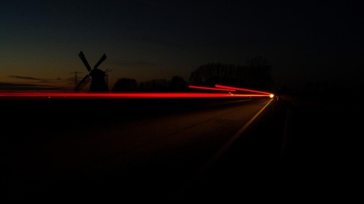 Los coches negros tienen más posibilidades de sufrir un accidente que los blancos