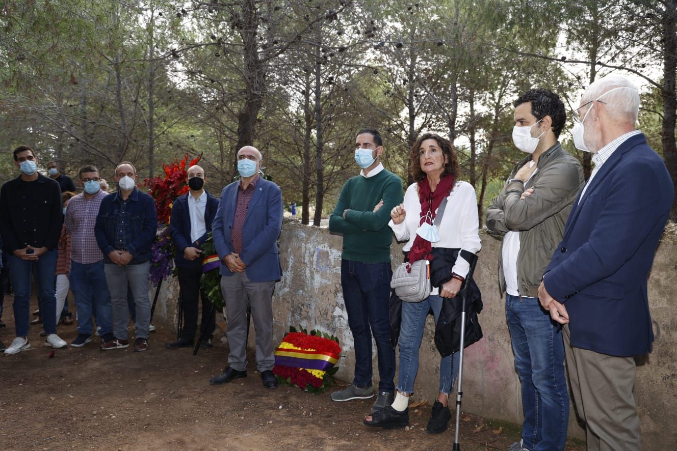 Homenaje socialista en el Paredón de España