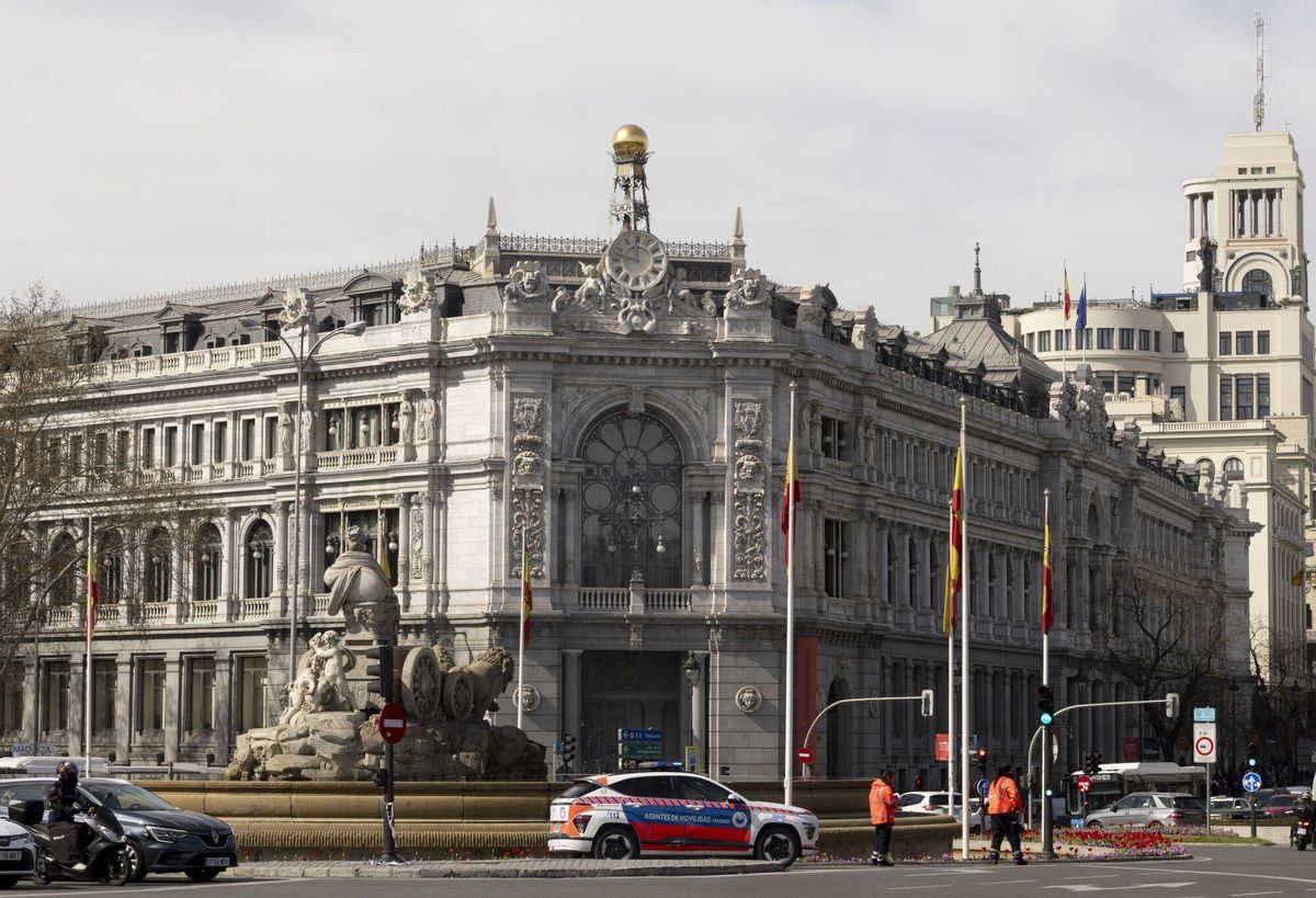 El deute públic puja al 103,4% del PIB i arriba a un rècord de quasi 1,7 bilions El deute públic puja al 103,4% del PIB i arriba a un rècord de quasi 1,7 bilions