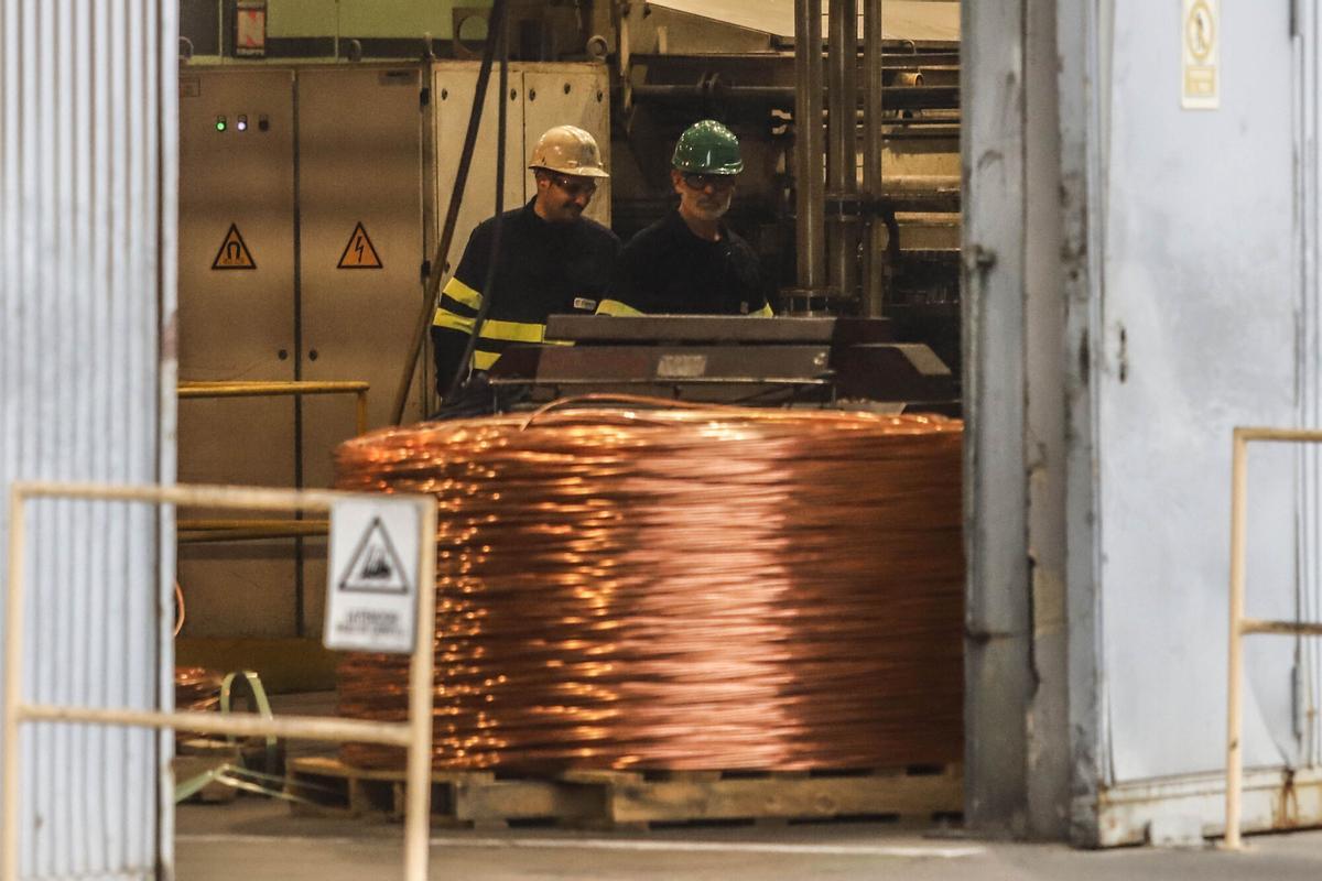 Córdoba El ministro de Industria y Turismo, Jordi Hereu, visitará acompañado de la subdelegada del Gobierno en Córdoba, Ana López, las instalaciones del grupo empresarial Cunext Copper