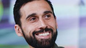 Arbeloa torna la pulla a Flick: «Pregunteu-ho al Barça»