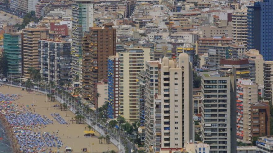 Alicante, Benidorm y Dénia, donde más suben los precios de los apartamentos
